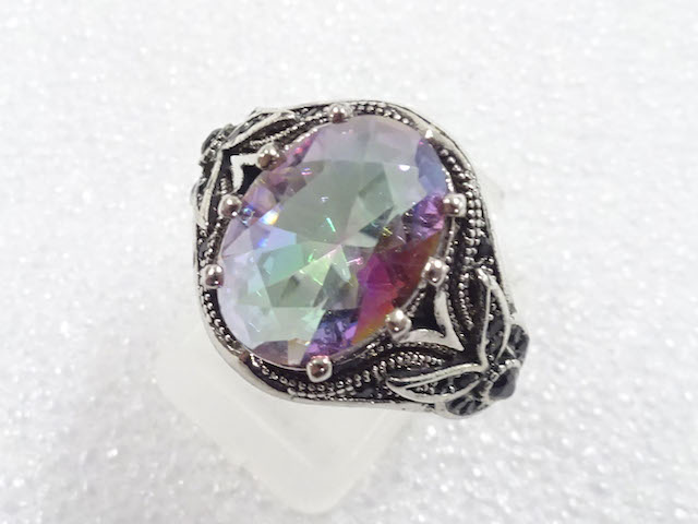 JAPANESE KIMONO / ANTIQUE COLORED STONE RING (SIZE 19.5)